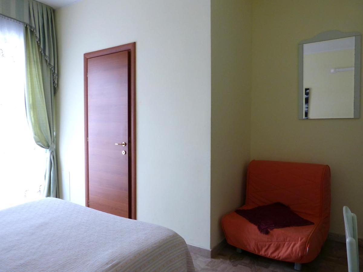 Le Mimose Bed & Breakfast Pescara Exterior photo